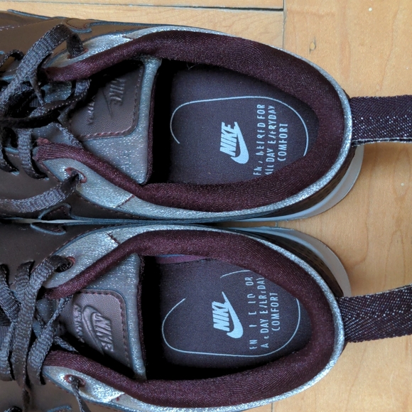 **SOLD OUT**EUC Nike Air Max Thea - Picture 7 of 13